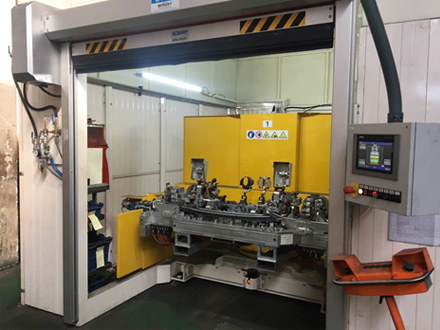 本特勒CX11鋁合金保險杠焊接工作站項目